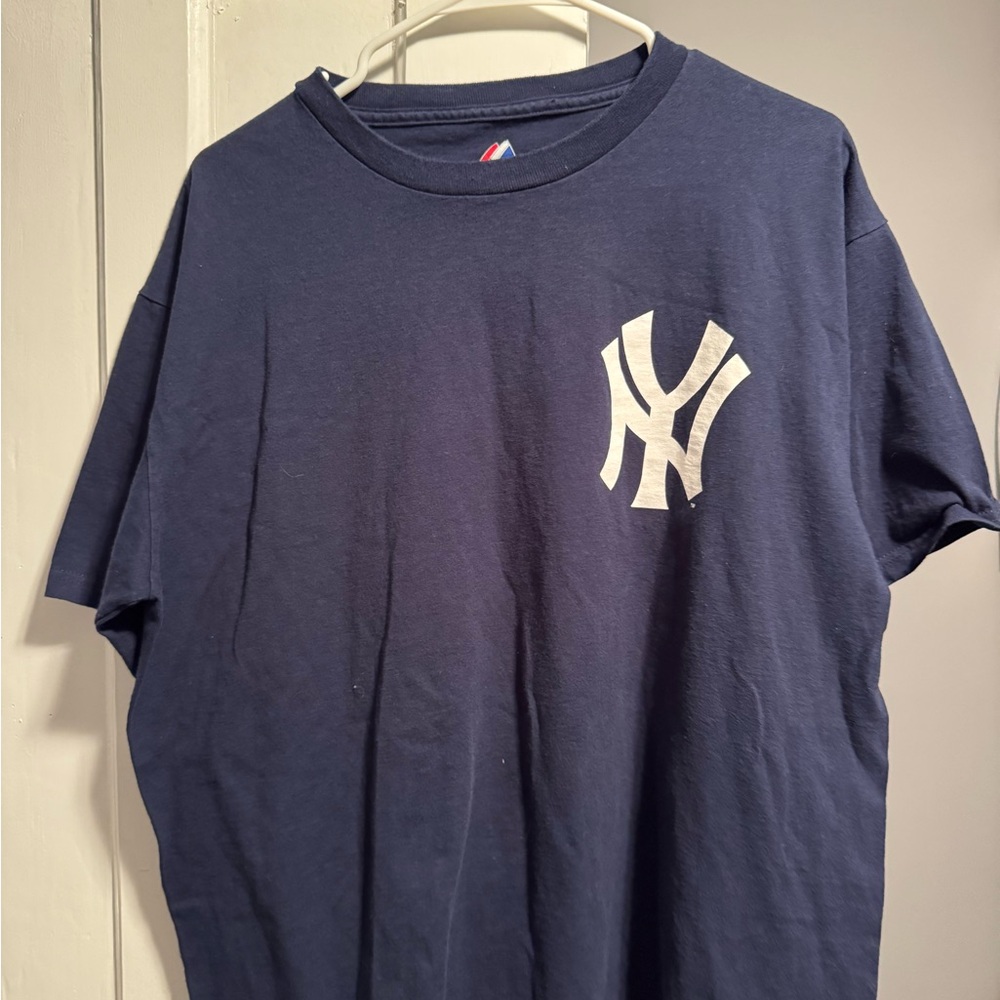 Yankees Mickey Mantle shirt